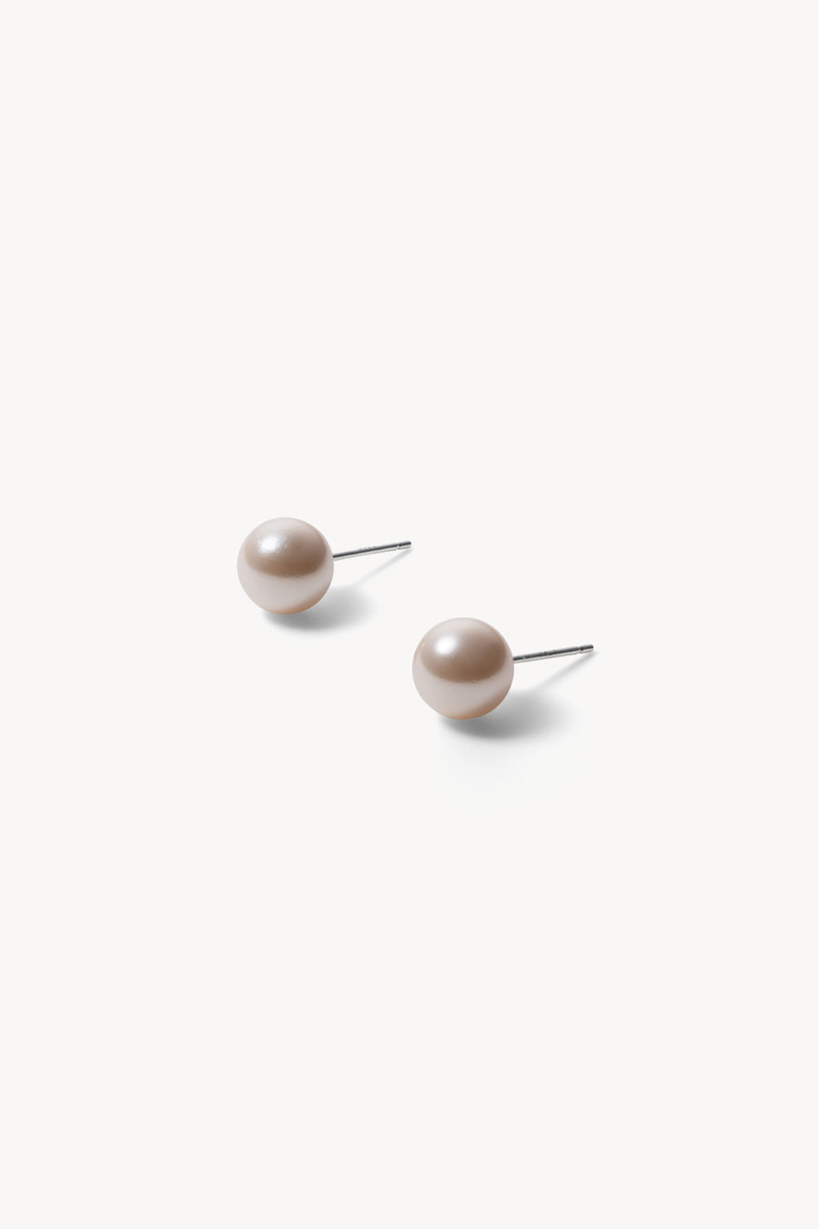 Shell pearl studs
