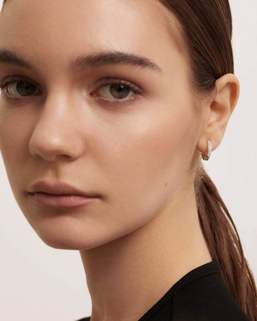 Stone line earrings