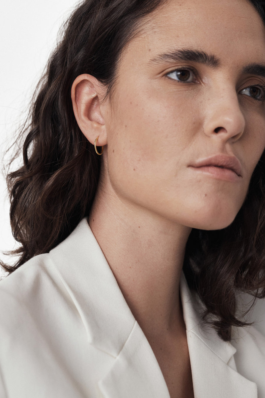 14k Skin hoop medium