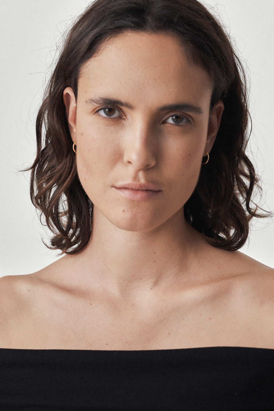 14k Skin hoop medium