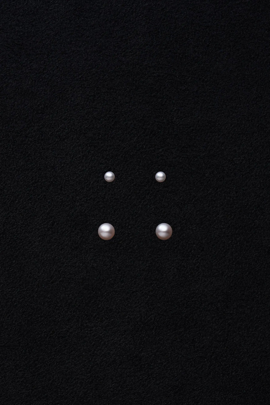 Pearl dew Studs