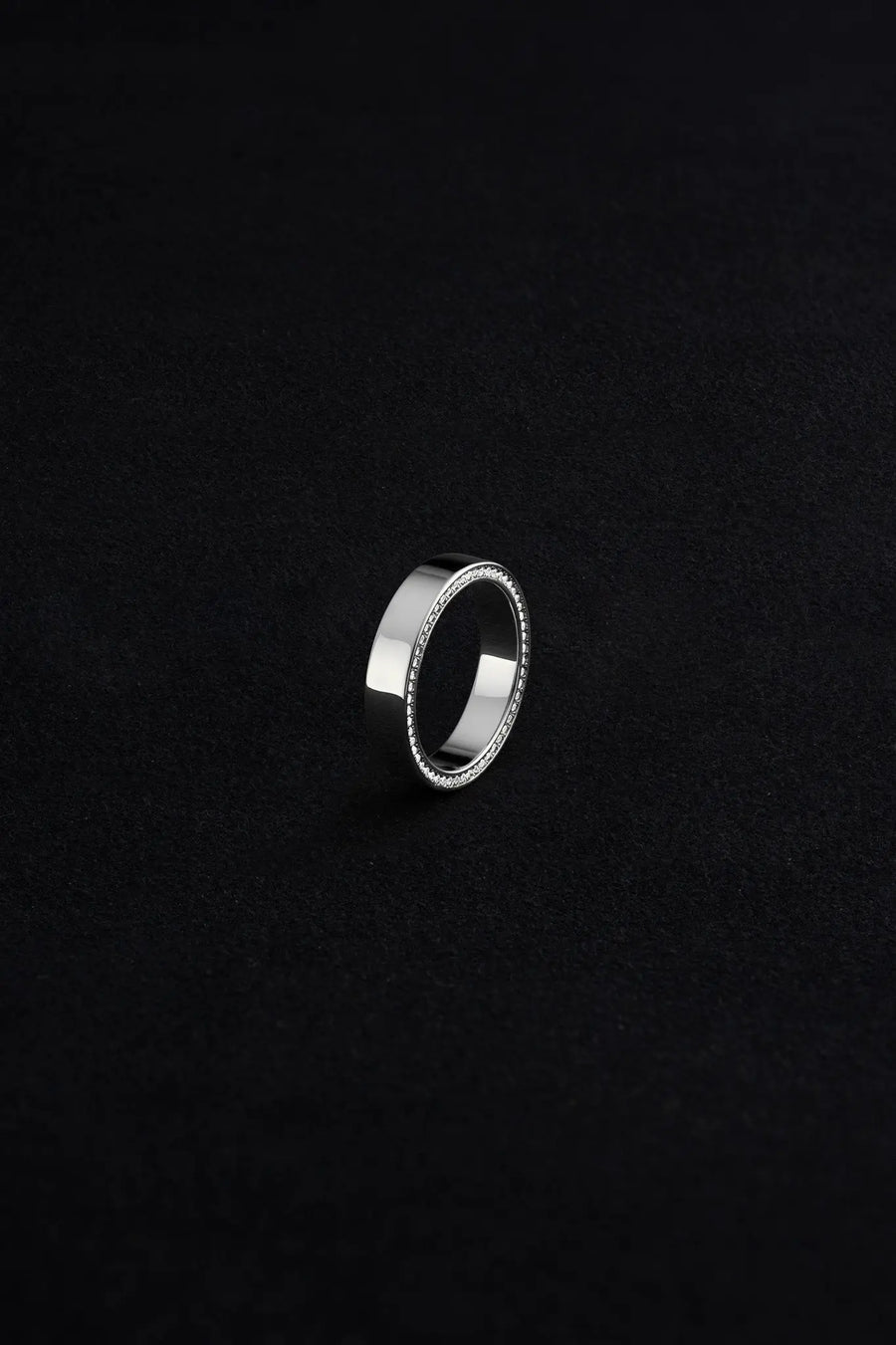 Inner stone ring
