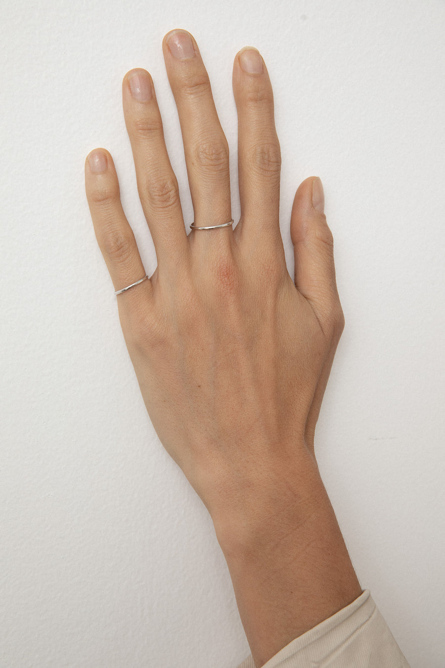 Slim glow ring