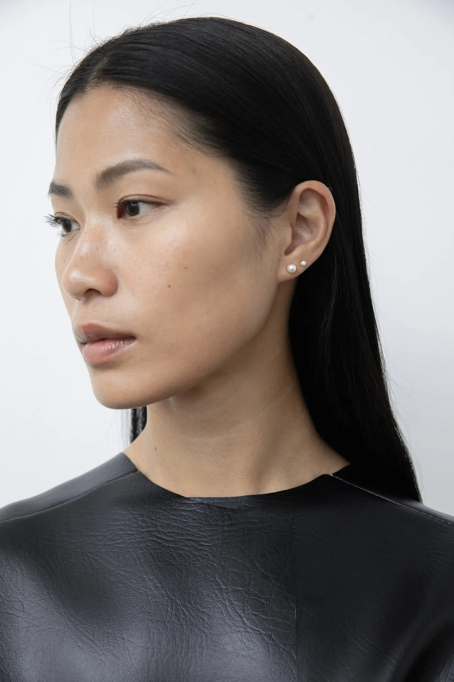Pearl dew Studs