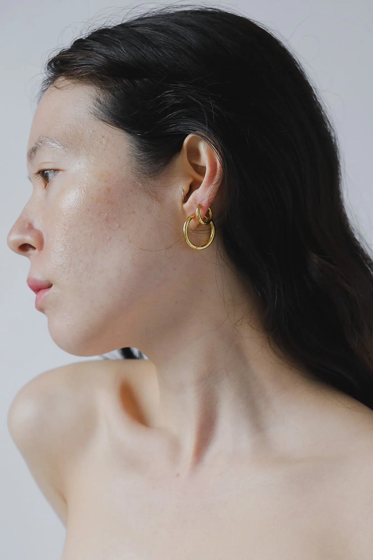 Basic medium hoop DAUGHTERS JEWELRY