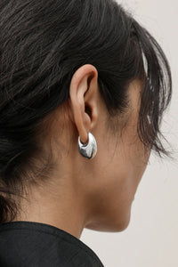 Chub drop hoop - DAUGHTERS JEWELRY
