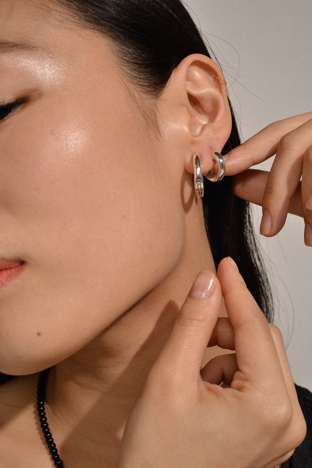 Chunky small hoop earrings