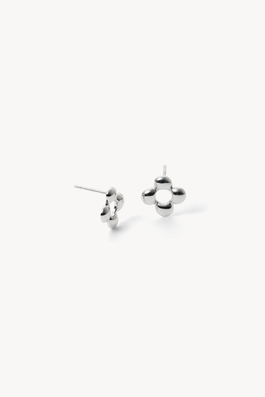 Clover studs